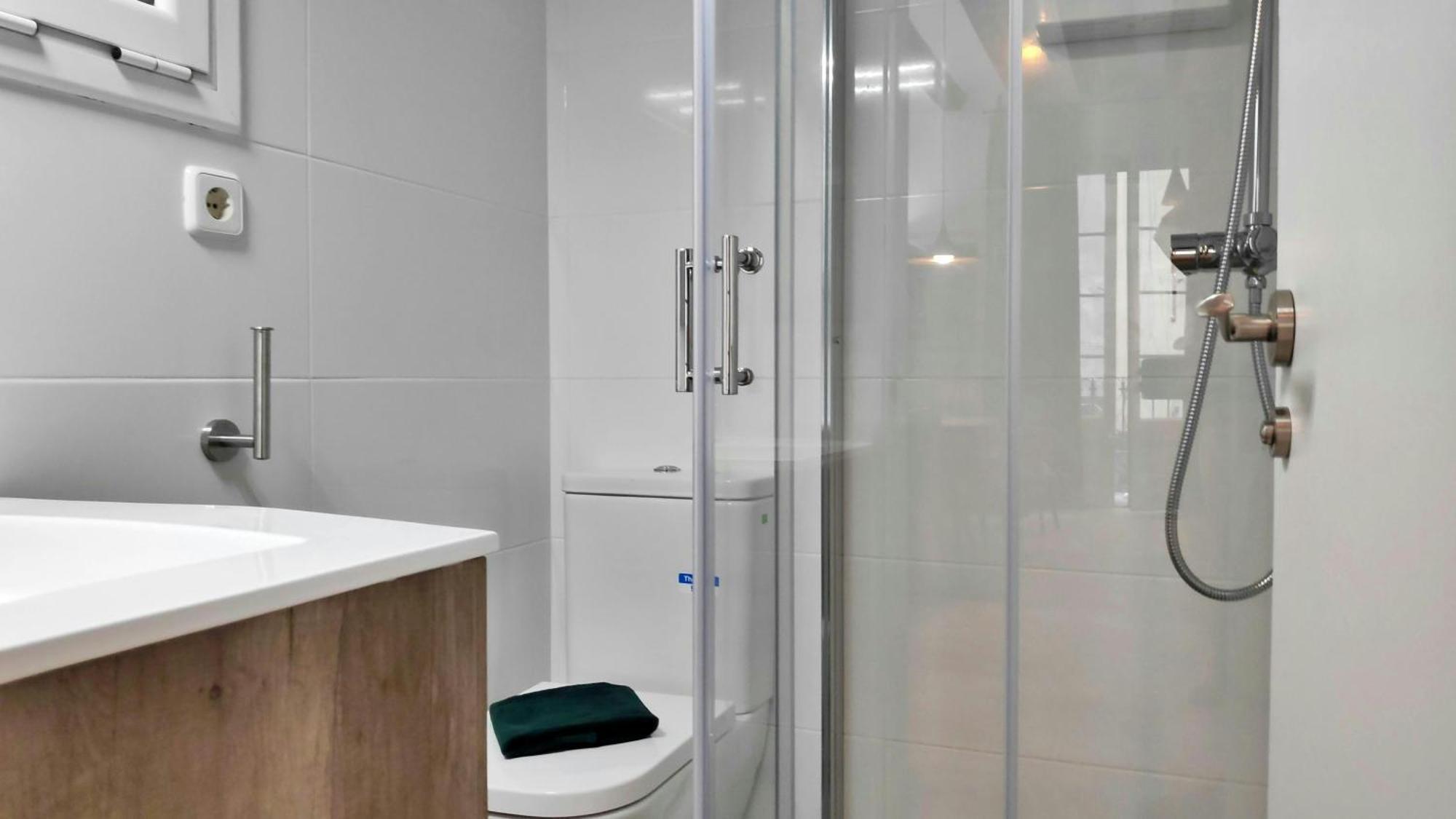 Sant Antoni 3 - Downtown Barcelona. Modern Apartment Exterior photo